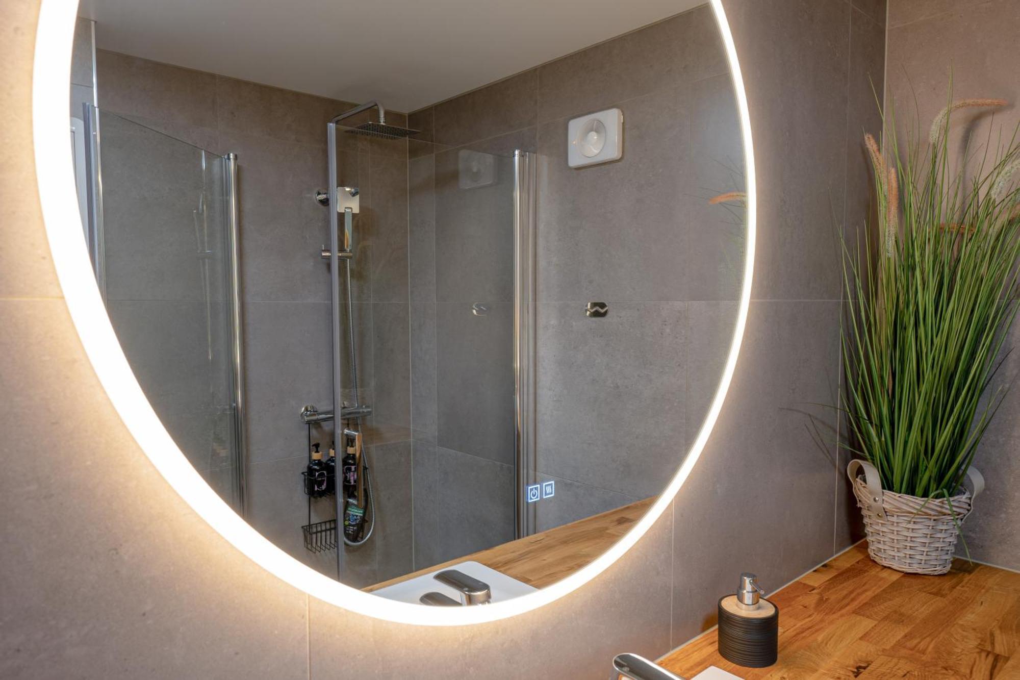 Ks Apartment Near Берген Екстериор снимка